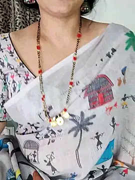 Indian desi wife online show from 03-05-25, 12:38