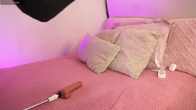 Alexxandra 12 online show from 03-09-25, 09:24