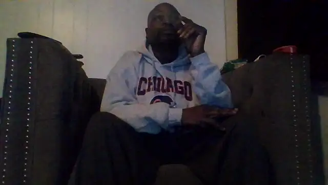 Snapshot of Daddy_hook chatting on 12-21-25, 01:24 Daddy hook online show from 12-21-25, 01:24