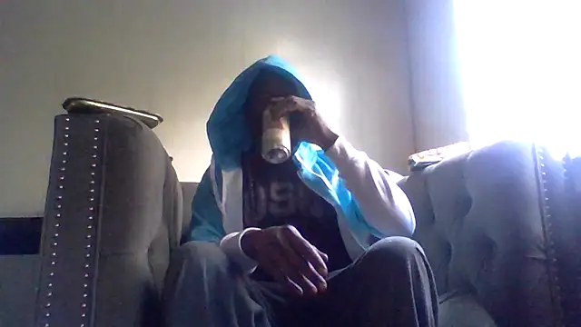 Snapshot of Daddy_hook chatting on 12-21-25, 06:26 Daddy hook online show from 12-21-25, 06:26