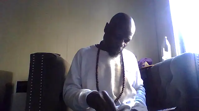 Snapshot of Daddy_hook chatting on 01-06-26, 11:18 Daddy hook online show from 01-06-26, 11:18