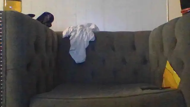 Snapshot of Daddy_hook chatting on 03-10-26, 05:34 Daddy hook online show from 03-10-26, 05:34