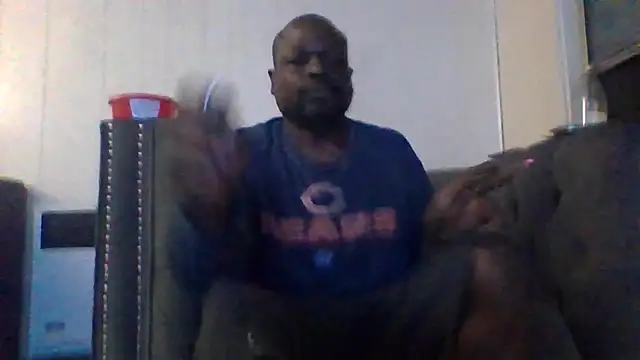 Snapshot of Daddy_hook chatting on 04-01-26, 03:07 Daddy hook online show from 04-01-26, 03:07