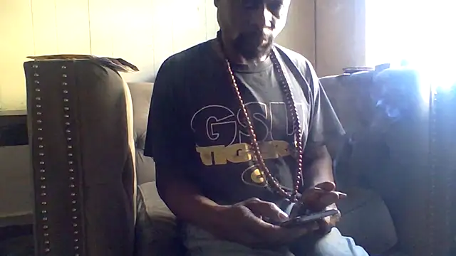 Daddy hook online show from 05-13-26, 10:17