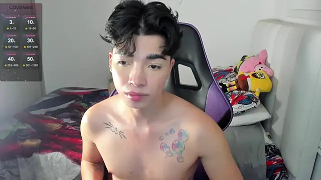 santy7v7 online show from 02-15-25, 01:27