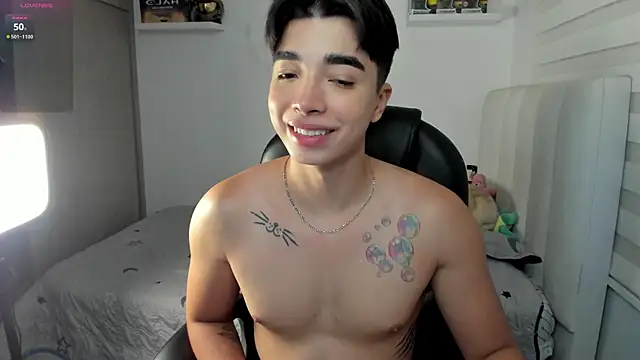 santy7v7 online show from 11-20-25, 01:22