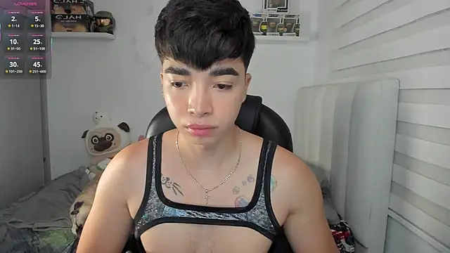 santy7v7 online show from 04-12-26, 01:38