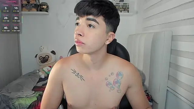 santy7v7 online show from 04-16-26, 01:34