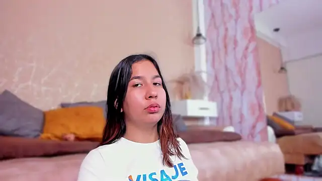 Snapshot of Lia_sarahi chatting on 02-28-25, 11:58 Lia sarahi online show from 02-28-25, 11:58