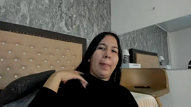 Snapshot of Lia_sarahi chatting on 09-22-25, 11:23 Lia sarahi online show from 09-22-25, 11:23