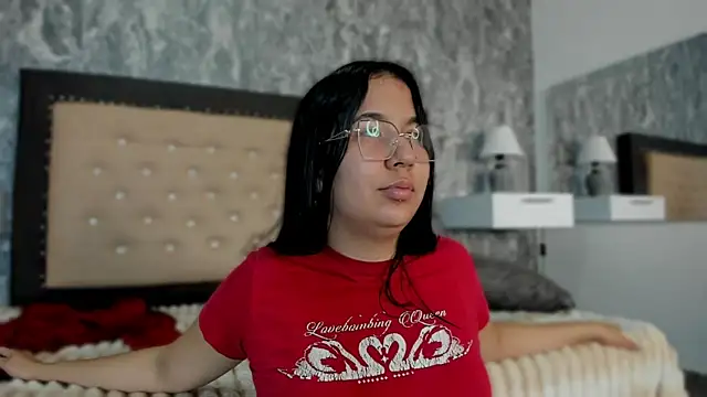 Snapshot of Lia_sarahi chatting on 10-12-25, 11:31 Lia sarahi online show from 10-12-25, 11:31