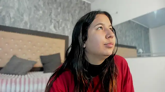 Snapshot of Lia_sarahi chatting on 10-29-25, 11:34 Lia sarahi online show from 10-29-25, 11:34