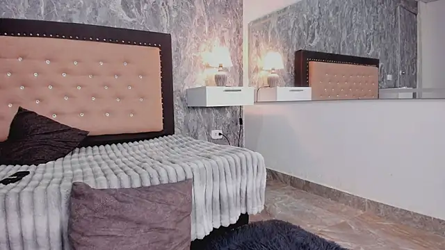 Snapshot of Lia_sarahi chatting on 11-24-25, 11:43 Lia sarahi online show from 11-24-25, 11:43