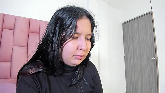 Snapshot of Lia_sarahi chatting on 12-03-25, 11:41 Lia sarahi online show from 12-03-25, 11:41