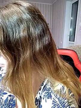 DienkaGreen online show from 12-06-24, 03:00