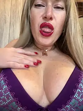 Kittenforyou online show from 03-09-26, 01:15