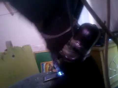 Wero4200 online show from 10-15-25, 05:46