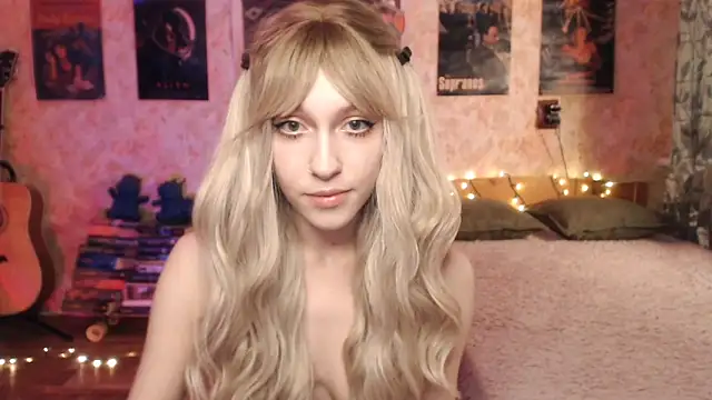 Friendly Ellie online show from 01-12-25, 12:07