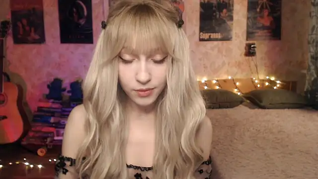 Friendly Ellie online show from 01-26-25, 12:16