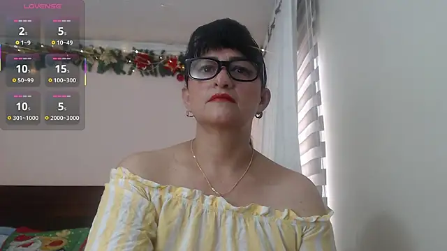 ISABEEL SOFIA01 online show from 10-11-25, 01:53