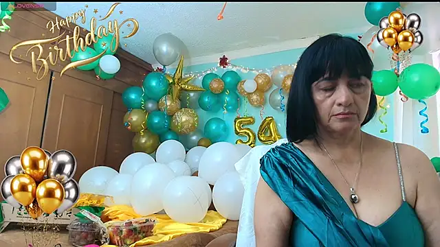 Snapshot of ISABEEL_SOFIA01 chatting on 06-04-26, 03:51 ISABEEL SOFIA01 online show from 06-04-26, 03:51