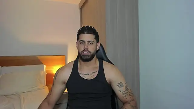 Justyn Torres online show from 01-05-25, 06:02