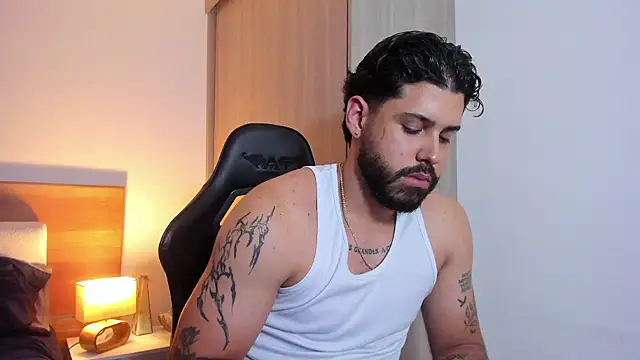 Justyn Torres online show from 03-11-25, 11:26