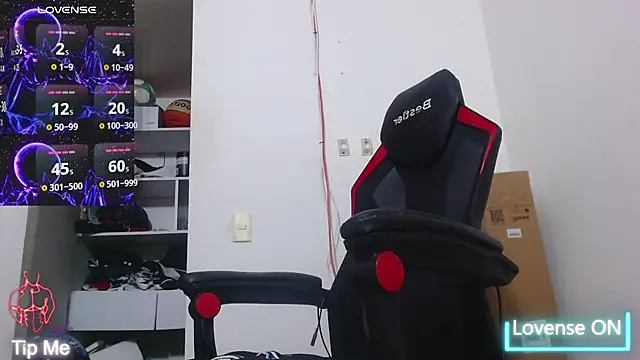 Snapshot of freestyle_blake1 chatting on 02-09-26, 02:26 freestyle blake1 online show from 02-09-26, 02:26