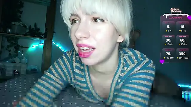 Snapshot of cruellagoth666 chatting on 01-30-25, 04:24 cruellagoth666 online show from 01-30-25, 04:24