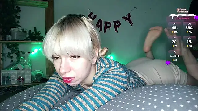 Snapshot of cruellagoth666 chatting on 02-02-25, 01:52 cruellagoth666 online show from 02-02-25, 01:52