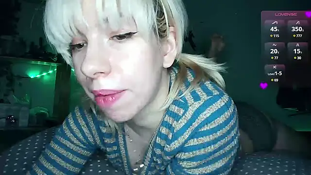 Snapshot of cruellagoth666 chatting on 02-14-25, 02:23 cruellagoth666 online show from 02-14-25, 02:23