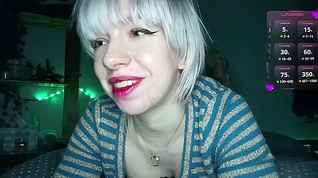 Snapshot of cruellagoth666 chatting on 02-15-25, 03:28 cruellagoth666 online show from 02-15-25, 03:28