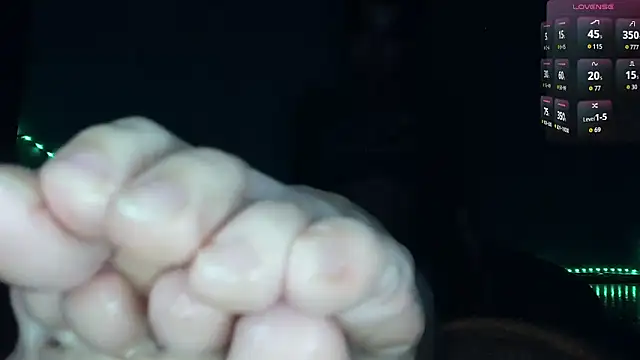 Snapshot of cruellagoth666 chatting on 09-30-25, 11:43 cruellagoth666 online show from 09-30-25, 11:43