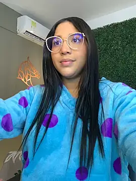 Snapshot of Amandanauty chatting on 12-10-24, 12:39 Amandanauty online show from 12-10-24, 12:39