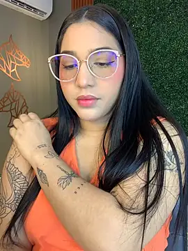 Snapshot of Amandanauty chatting on 12-11-24, 08:50 Amandanauty online show from 12-11-24, 08:50