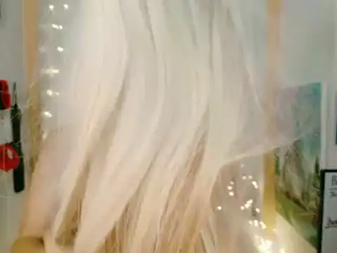 victorialotus online show from 09-30-25, 06:07