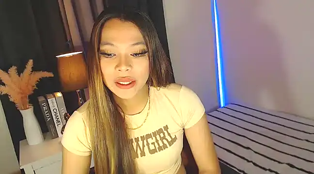 MajesticKitana online show from 12-11-24, 05:00