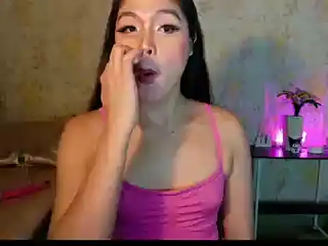 Snapshot of OdessaBODY chatting on 12-02-25, 10:05 OdessaBODY online show from 12-02-25, 10:05