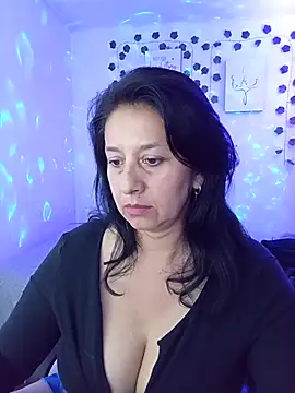 camilalatti online show from 02-17-25, 12:43