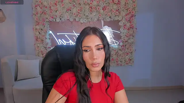 Snapshot of MarieJaneX chatting on 12-06-24, 11:33 MarieJaneX online show from 12-06-24, 11:33