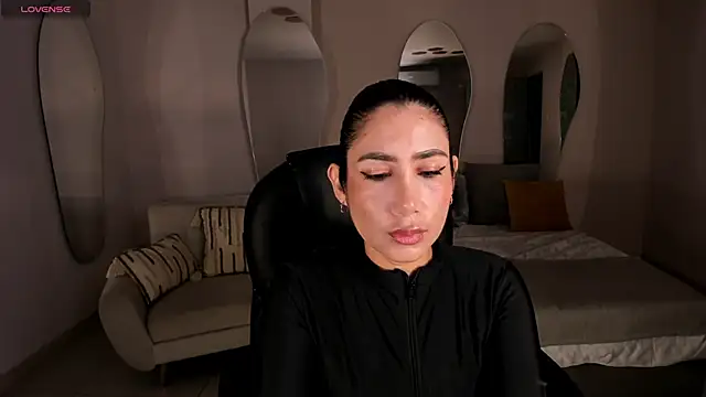 Snapshot of MarieJaneX chatting on 02-03-25, 10:58 MarieJaneX online show from 02-03-25, 10:58