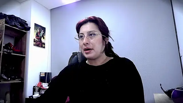 Snapshot of Scarlett_Sen chatting on 05-15-26, 02:35 Scarlett Sen online show from 05-15-26, 02:35