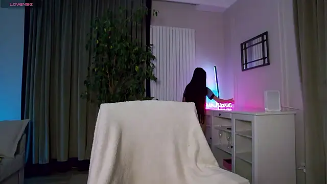 Snapshot of Your_Nicolett chatting on 12-04-24, 03:04 Your Nicolett online show from 12-04-24, 03:04