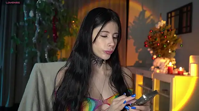 Snapshot of Your_Nicolett chatting on 01-03-25, 05:17 Your Nicolett online show from 01-03-25, 05:17