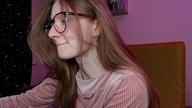 Snapshot of mollytuck chatting on 02-23-25, 02:14 mollytuck online show from 02-23-25, 02:14