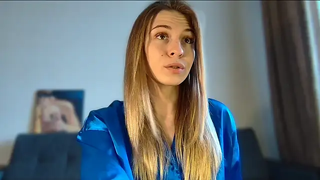 Snapshot of LovelyKatea chatting on 03-10-25, 11:10 LovelyKatea online show from 03-10-25, 11:10