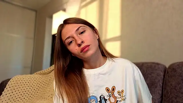 Snapshot of LovelyKatea chatting on 10-11-25, 12:15 LovelyKatea online show from 10-11-25, 12:15