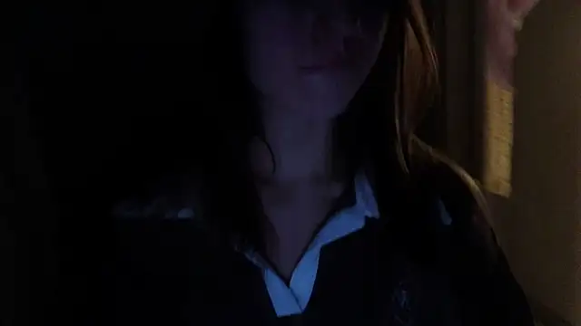 Snapshot of LovelyKatea chatting on 11-21-25, 01:43 LovelyKatea online show from 11-21-25, 01:43