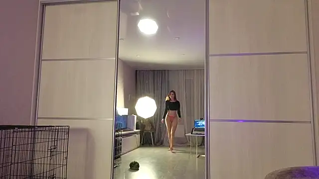 Snapshot of LovelyKatea chatting on 11-25-25, 12:49 LovelyKatea online show from 11-25-25, 12:49