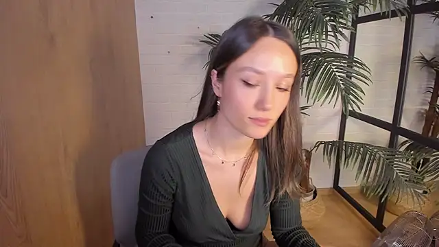 Snapshot of AgnesGoddess chatting on 12-14-24, 08:51 AgnesGoddess online show from 12-14-24, 08:51